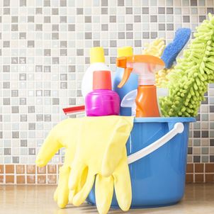 https://www.merrymaids.com/images/blog/import/daily-house-cleaning-main.jpg